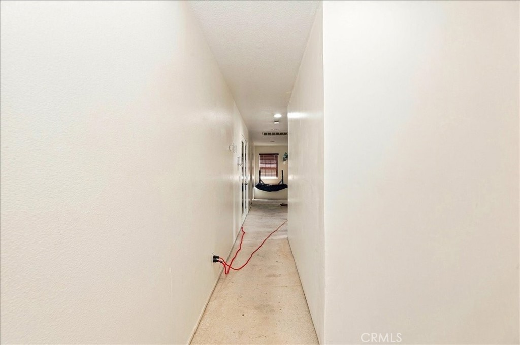 15290 Alexandria Property Photo 22