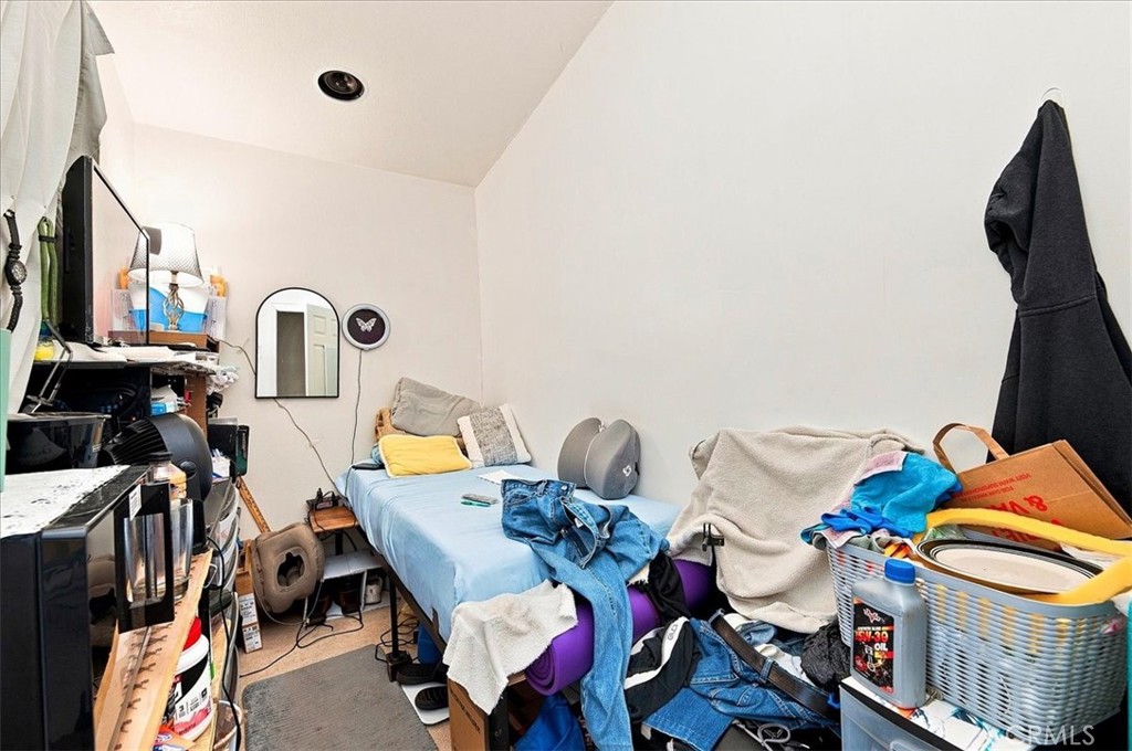 15290 Alexandria Property Photo 25