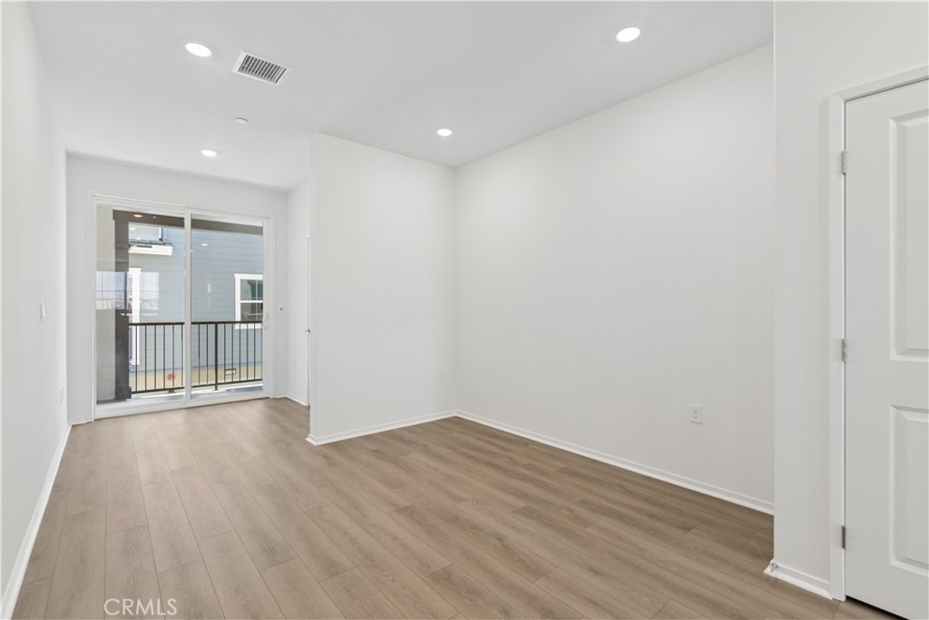 16062 York Drive Property Photo 9
