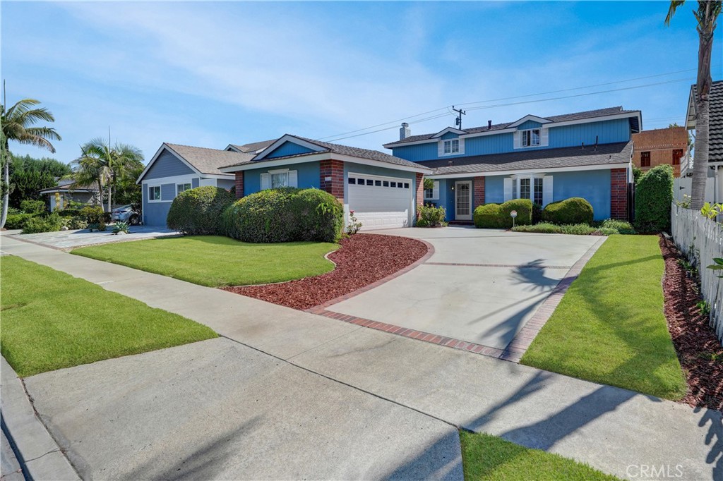 16596 Redwood Cr. Property Photo 4