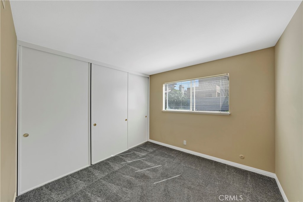 16596 Redwood Cr. Property Photo 17