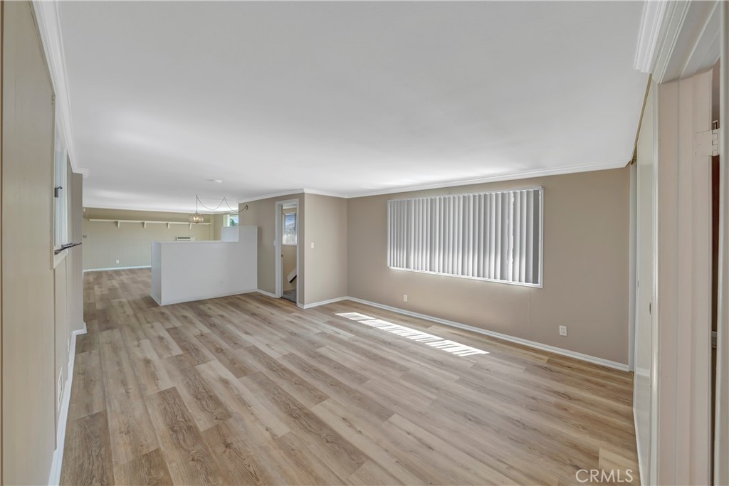 16596 Redwood Cr. Property Photo 32