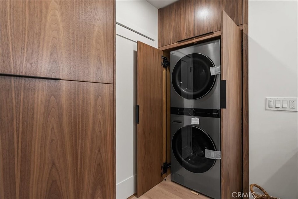 3893 Cherrywood Property Photo 15