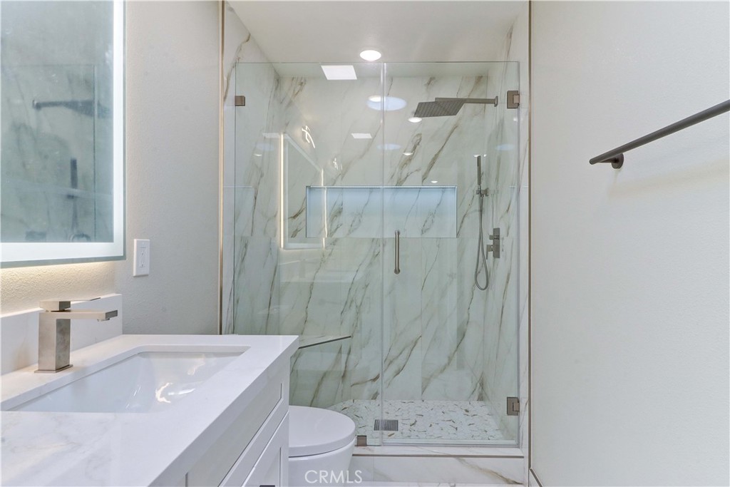 2357 Via Mariposa E D Property Photo 30