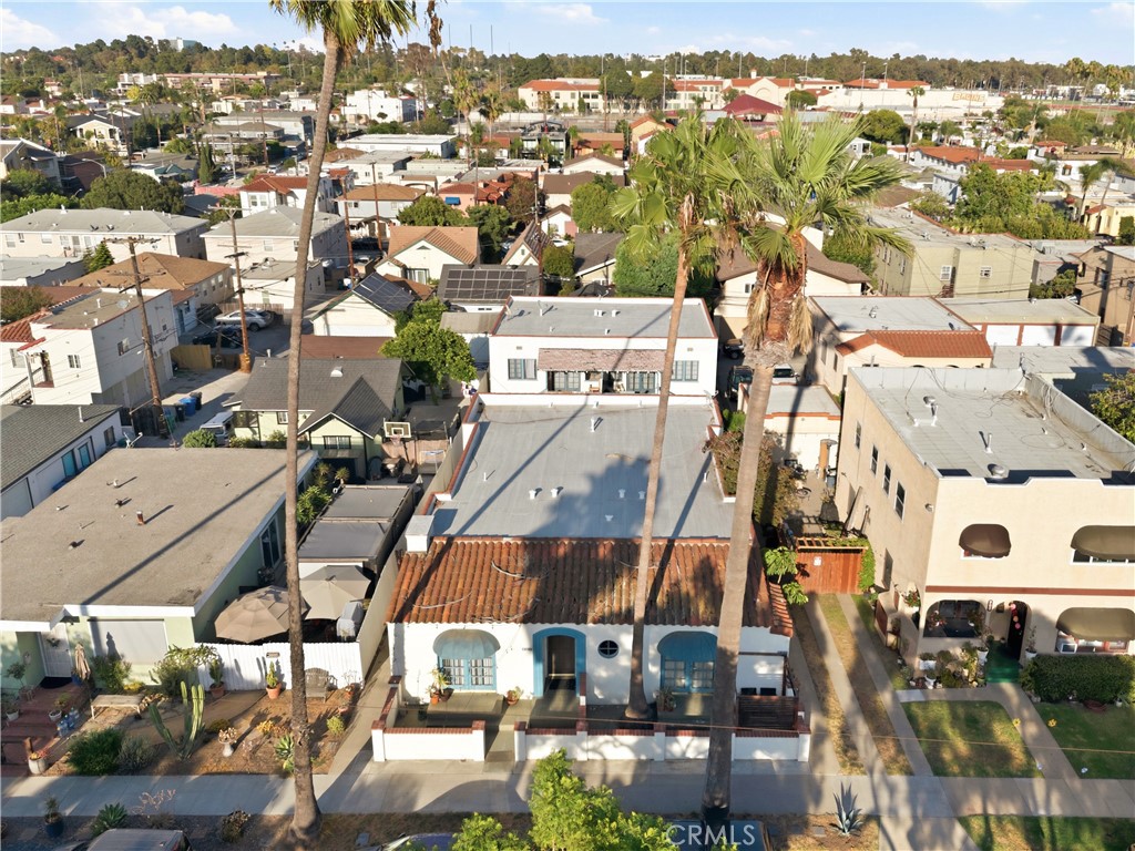 906 Termino Property Photo 2