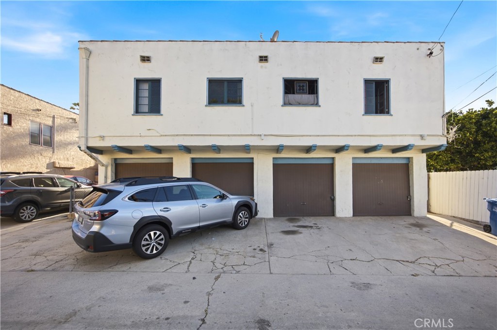906 Termino Property Photo 8