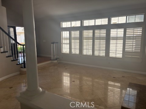 16 Somerset Property Photo 9