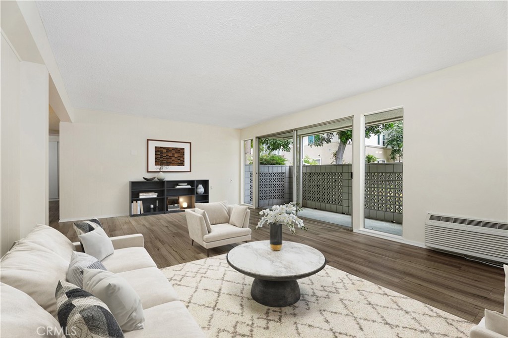 328 Avenida Carmel B Property Photo 4