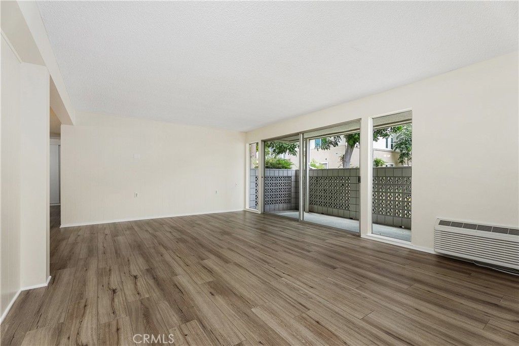 328 Avenida Carmel B Property Photo 5