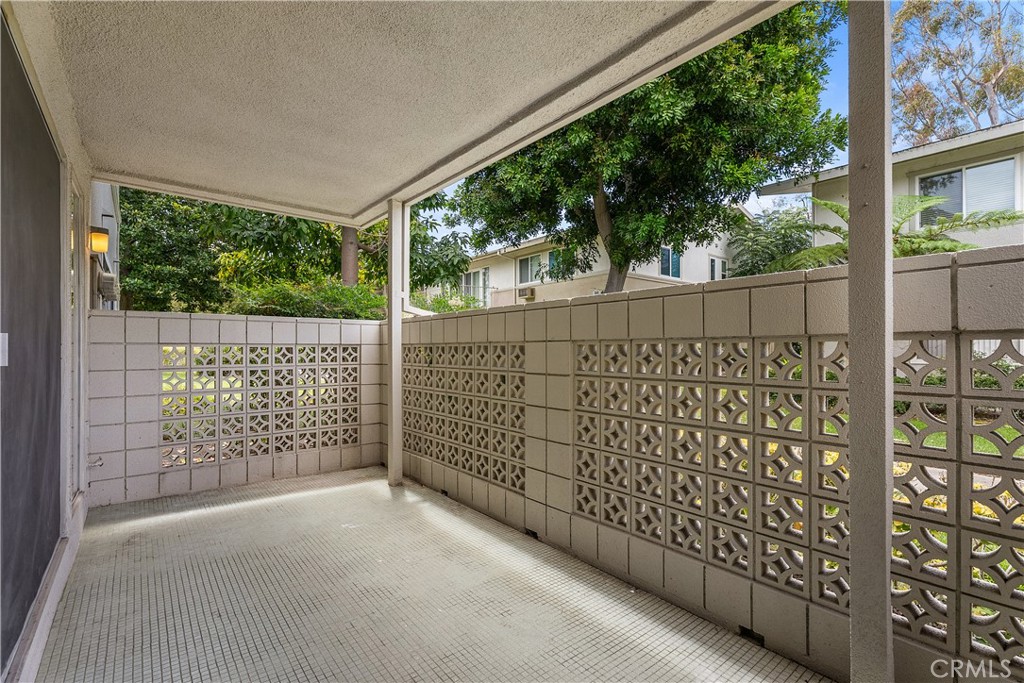 328 Avenida Carmel B Property Photo 24