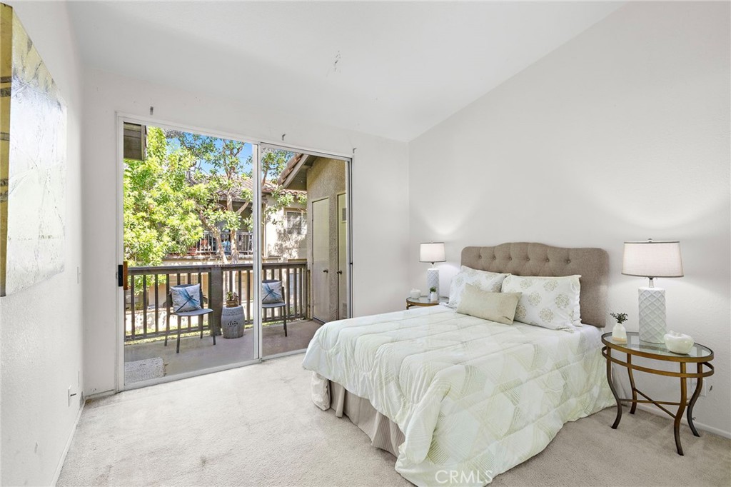 75 Via Contento Property Photo 11