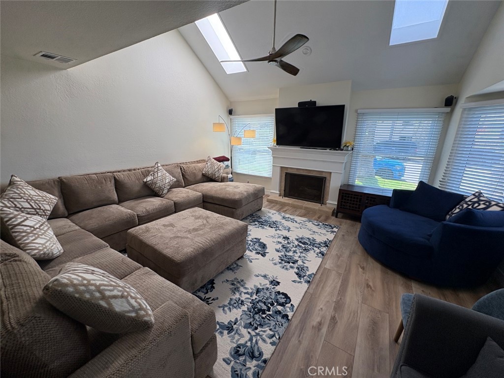 223 14th Street Property Photo 2