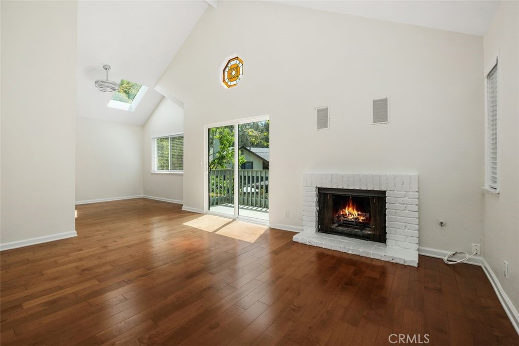 1091 Stone Brook Lane Property Photo 3