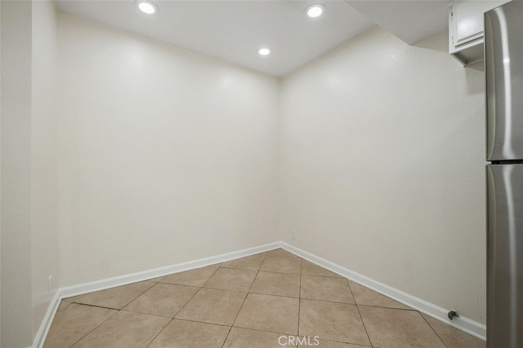 1091 Stone Brook Lane Property Photo 7