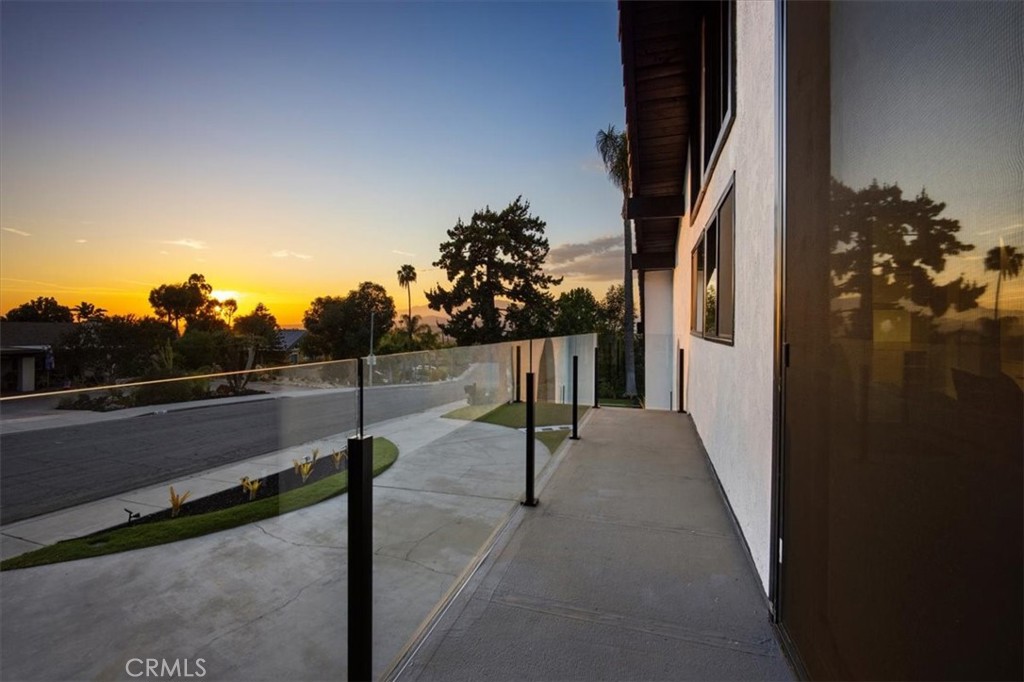 6190 Shaker Property Photo 49