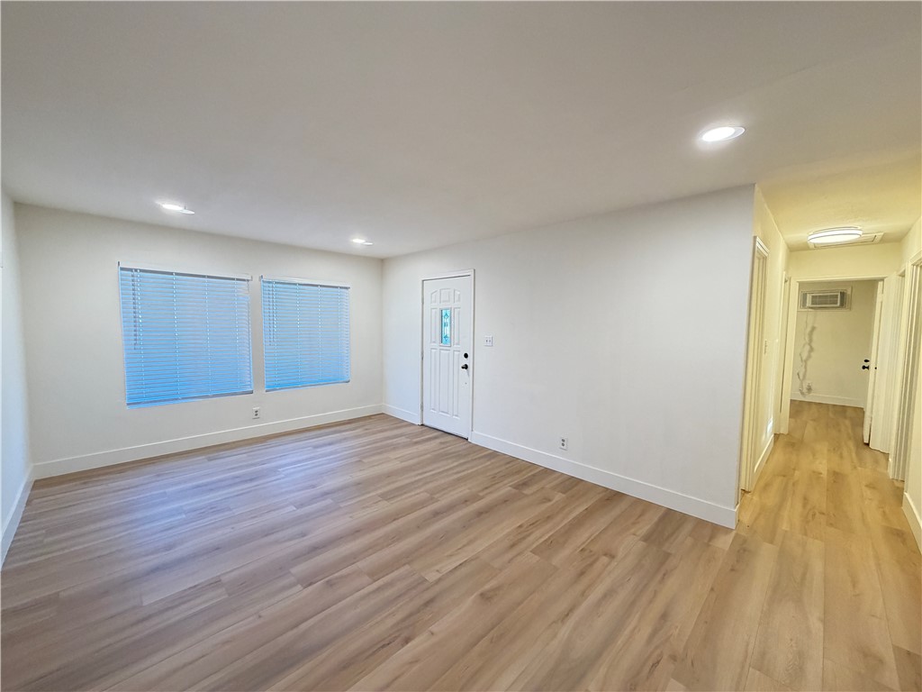 12660 Yorba Property Photo 4
