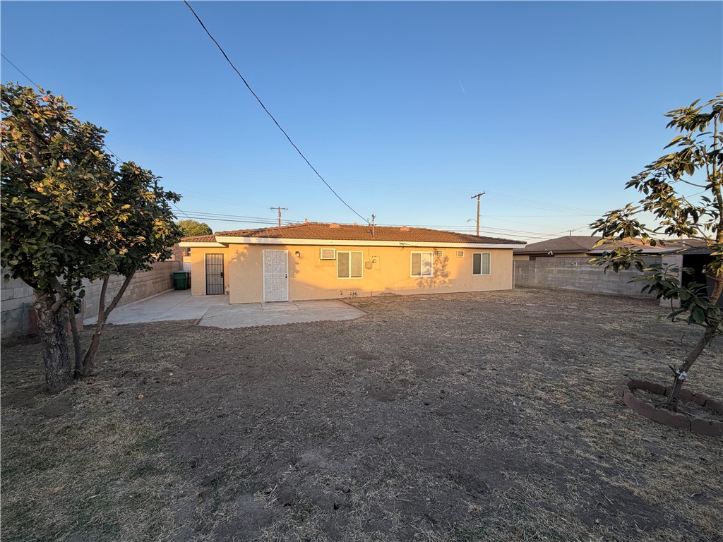 12660 Yorba Property Photo 15