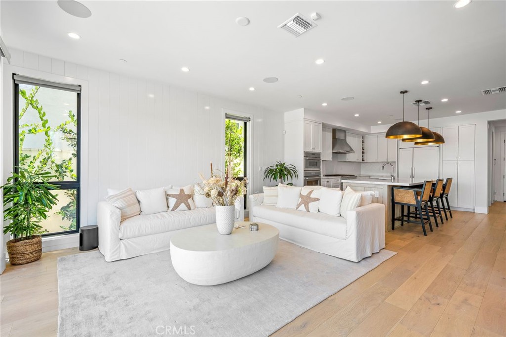 4014 Channel Place Property Photo 11