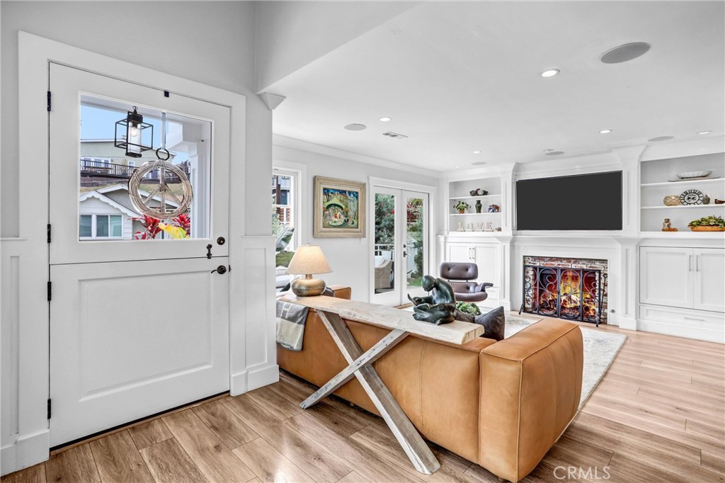 34032 Crystal Lantern Property Photo 4