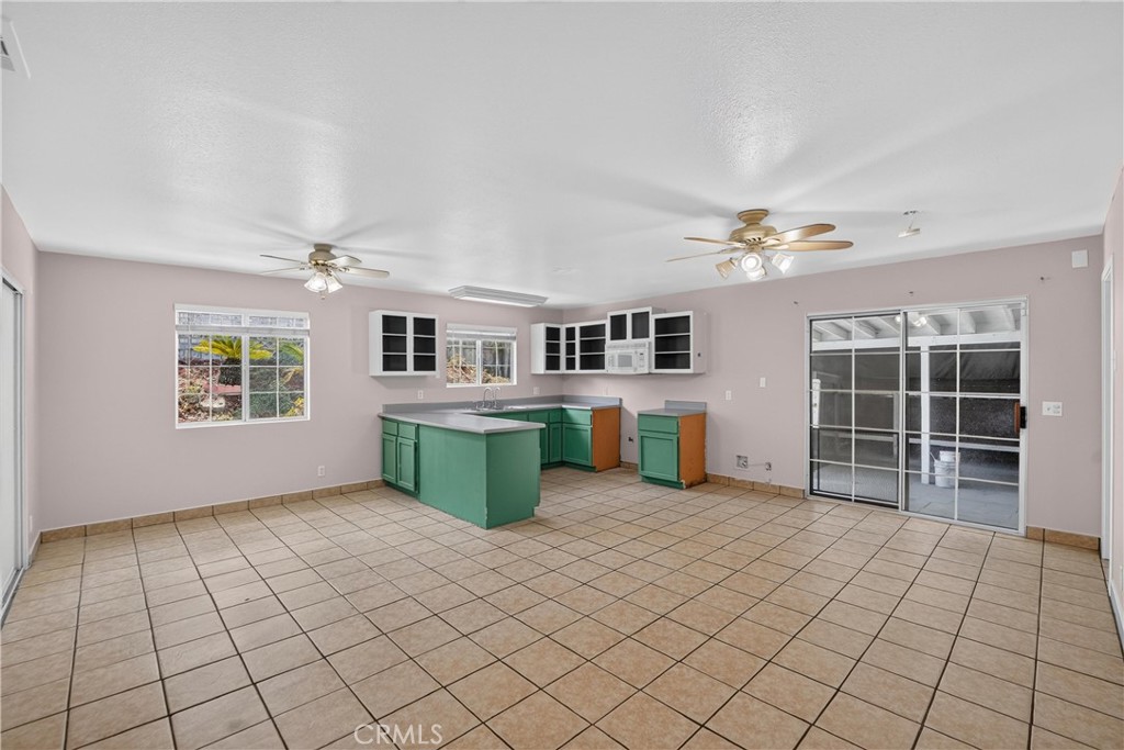 2349 Seasons Property Photo 26