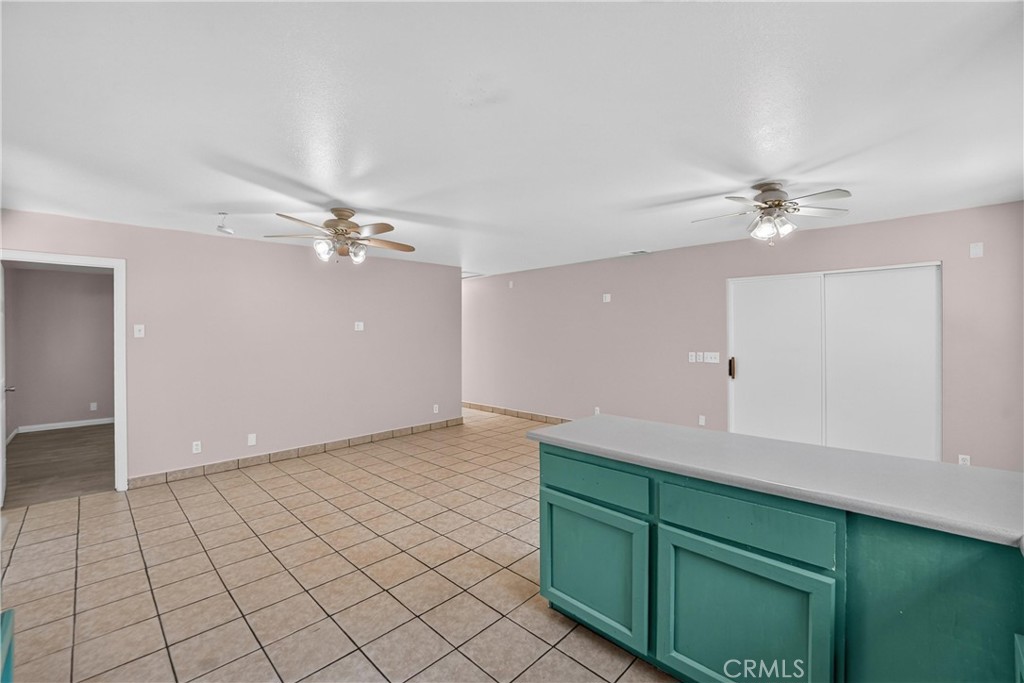 2349 Seasons Property Photo 36
