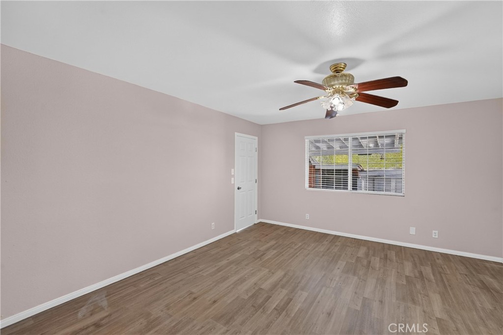2349 Seasons Property Photo 40