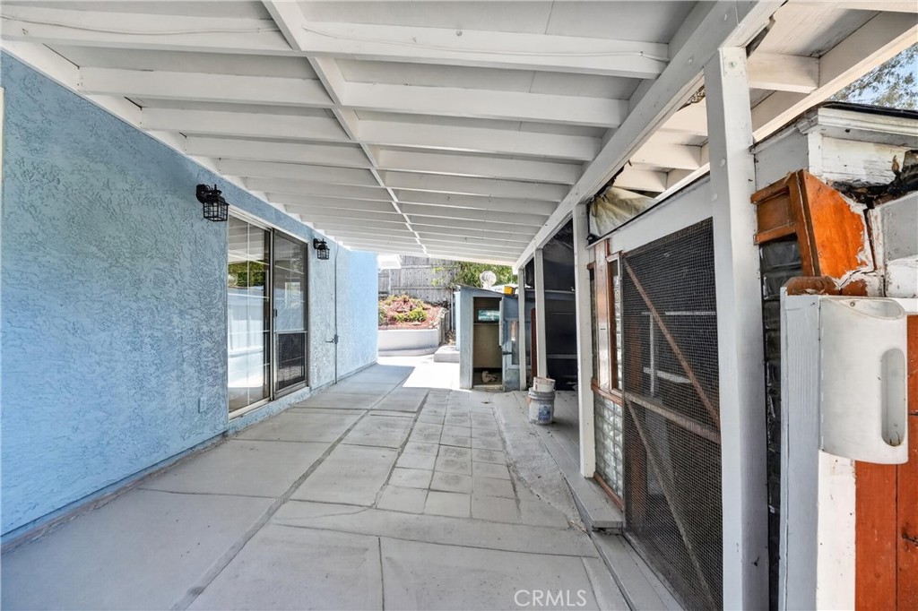 2349 Seasons Property Photo 48