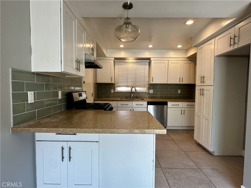 15431 Cambay Property Photo 2