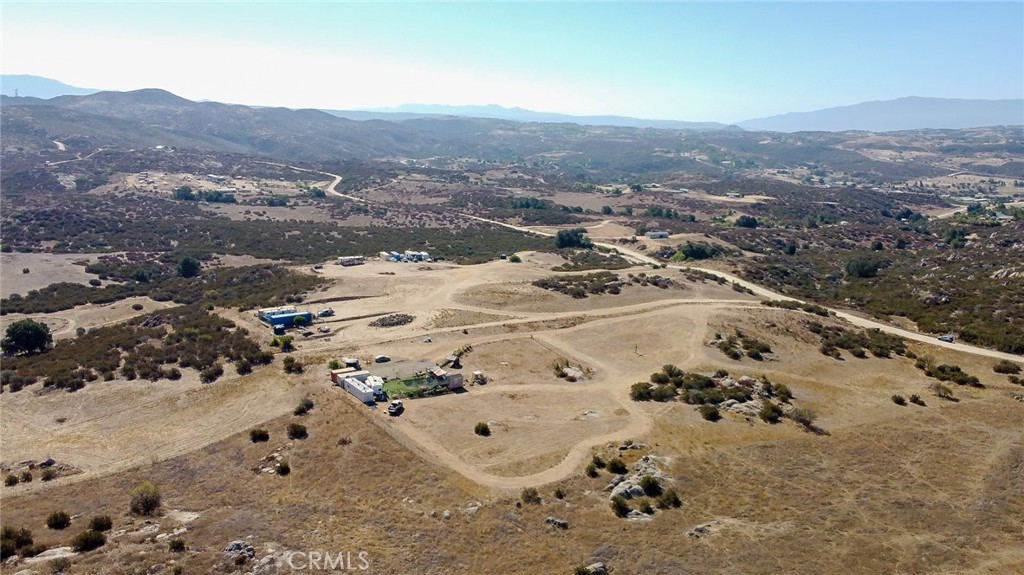 48 Voyager Property Photo 8