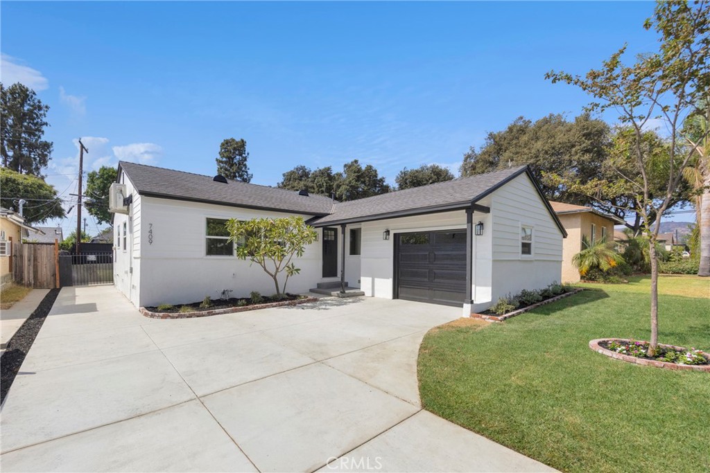 7409 Kengard Property Photo 1