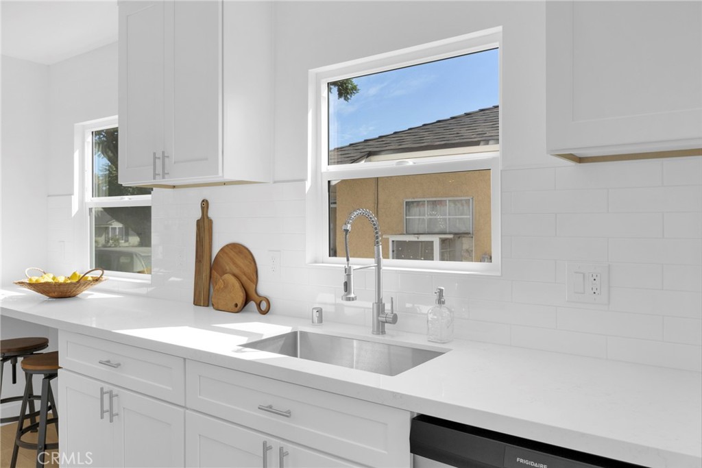 7409 Kengard Property Photo 13