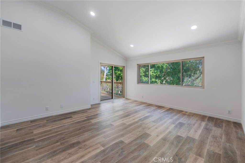 24356 Hillview Property Photo 20