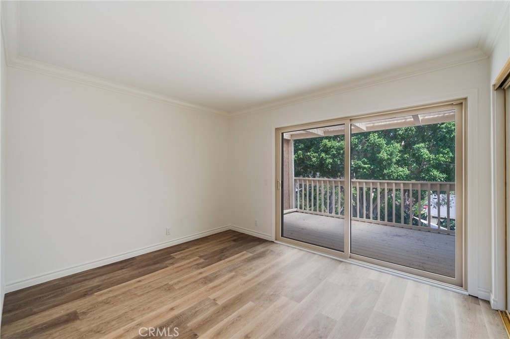 24356 Hillview Property Photo 26