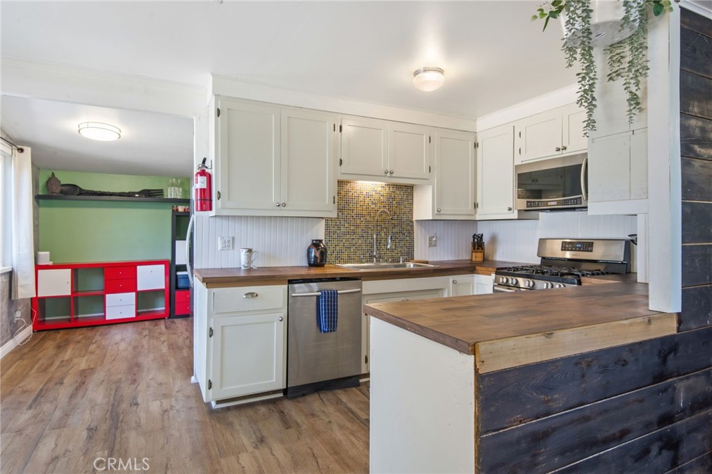 31472 Panorama Drive Property Photo 8