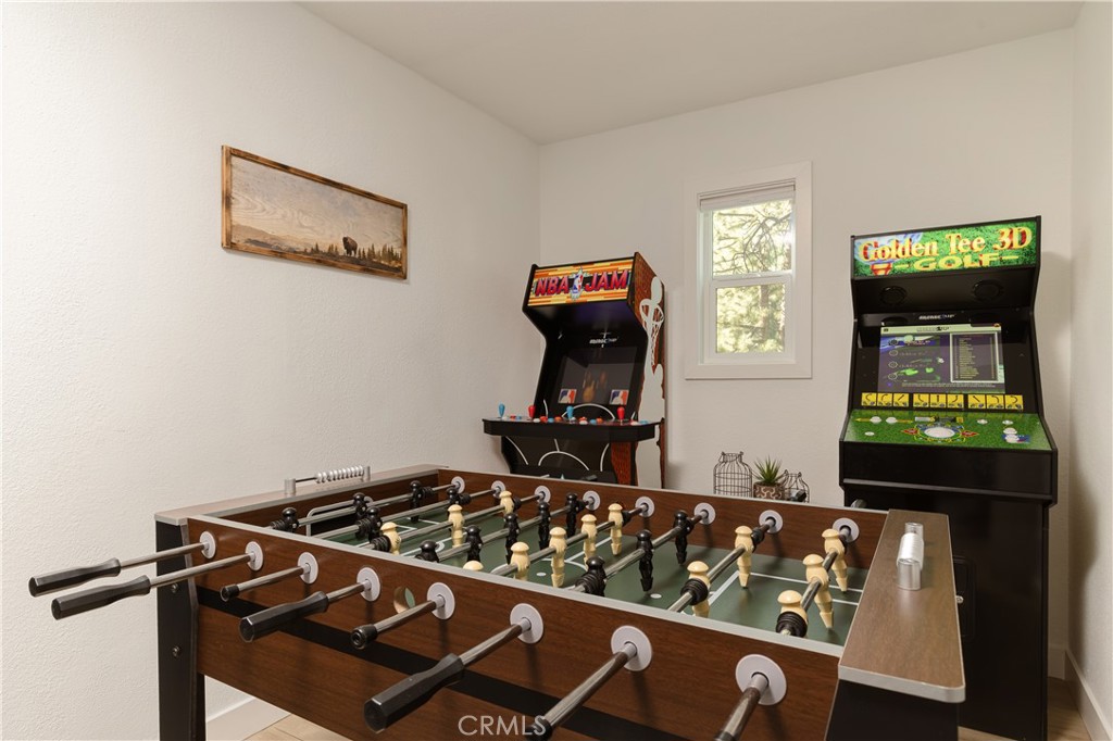 580 St Moritz Property Photo 25