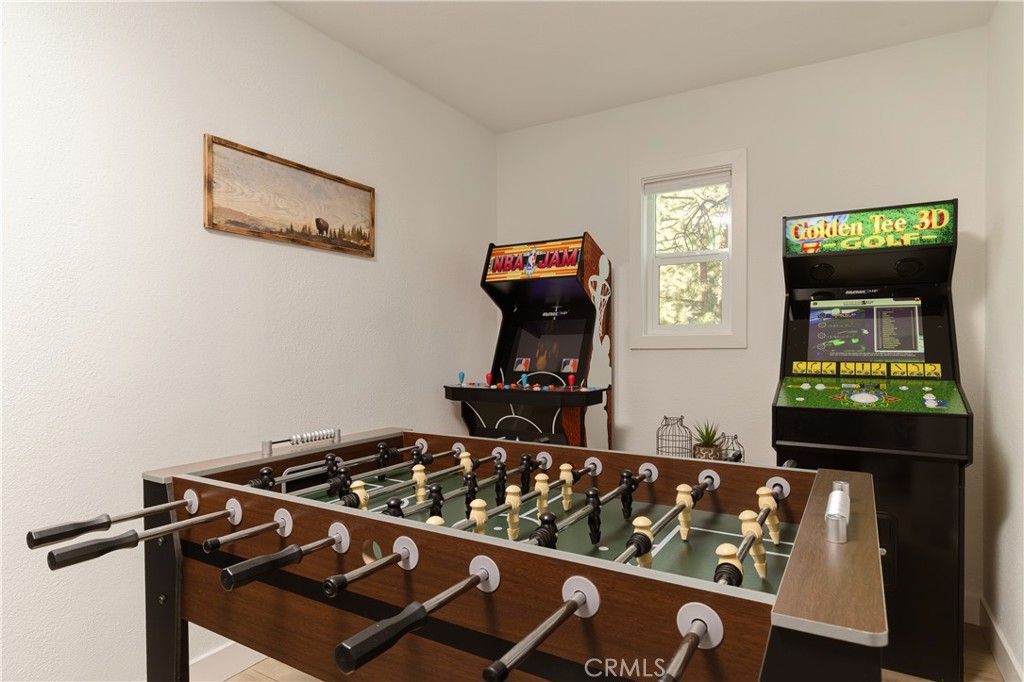 580 St Moritz Property Photo 25