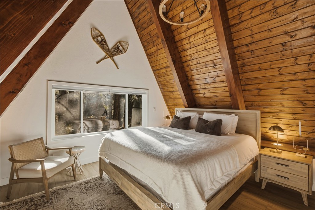 580 St Moritz Property Photo 36