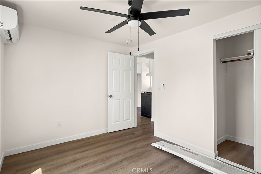 130 W 85th Property Photo 19