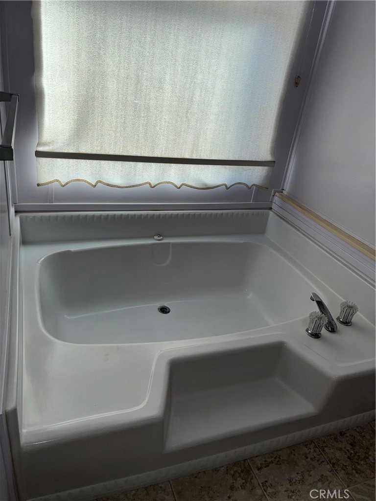 6741 Lincoln Avenue 37 Property Photo 5