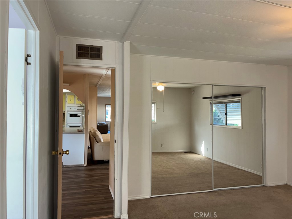 6741 Lincoln Avenue 37 Property Photo 14