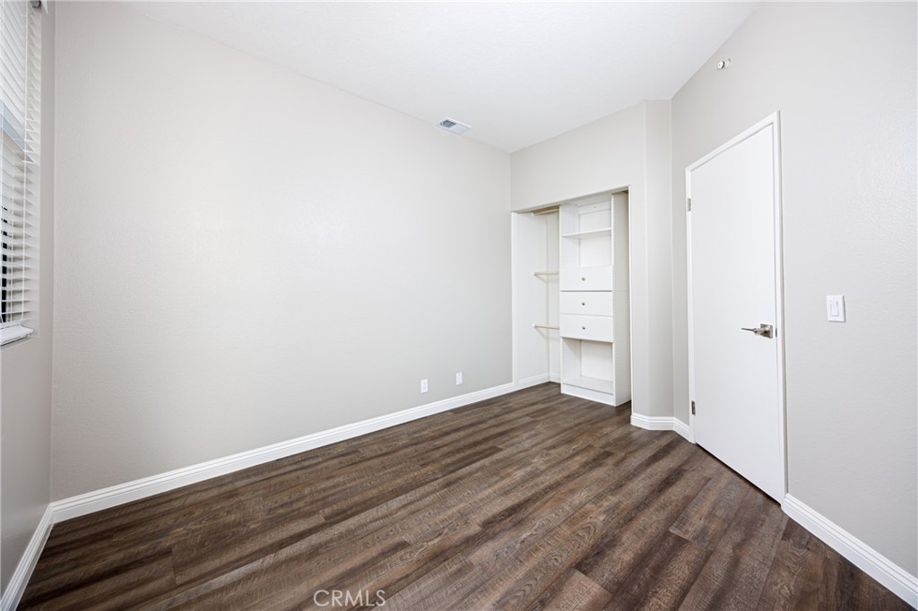 28392 Klondike Drive Property Photo 13