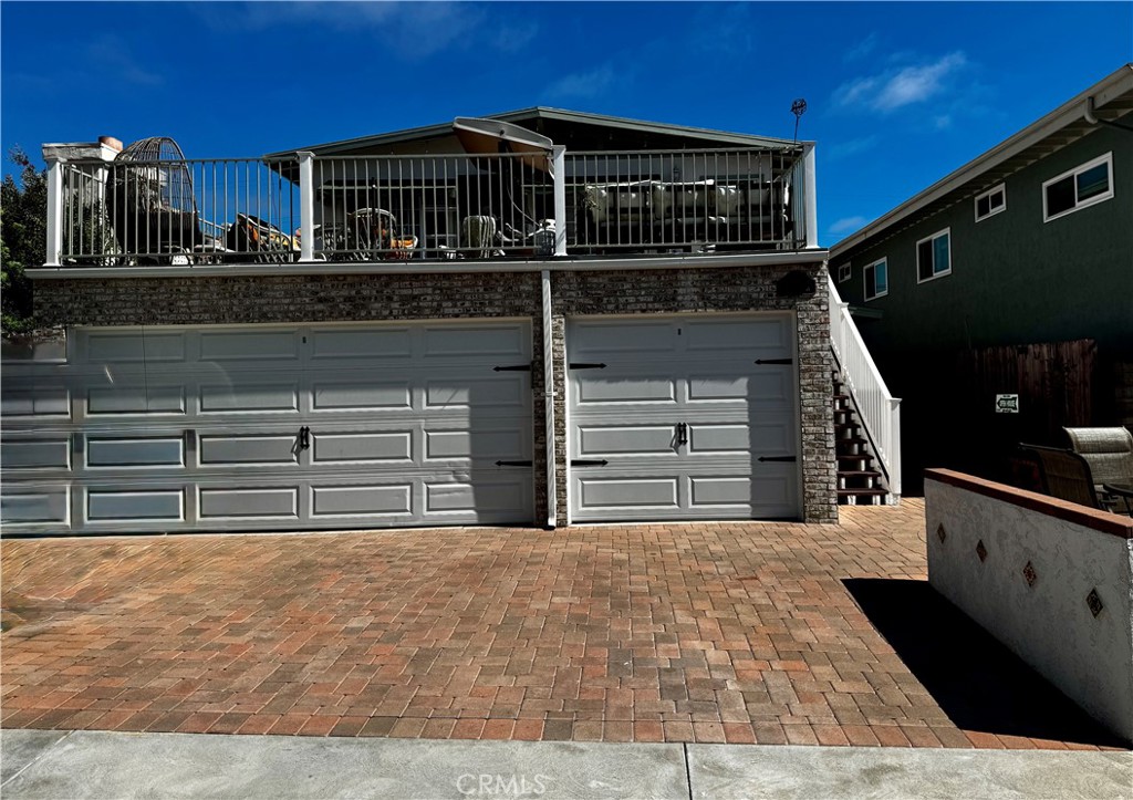209 Avenida Serra A Property Photo 1