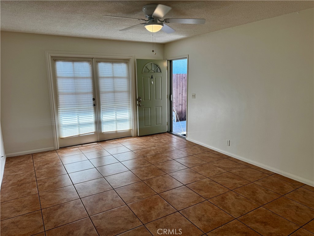 209 Avenida Serra A Property Photo 4