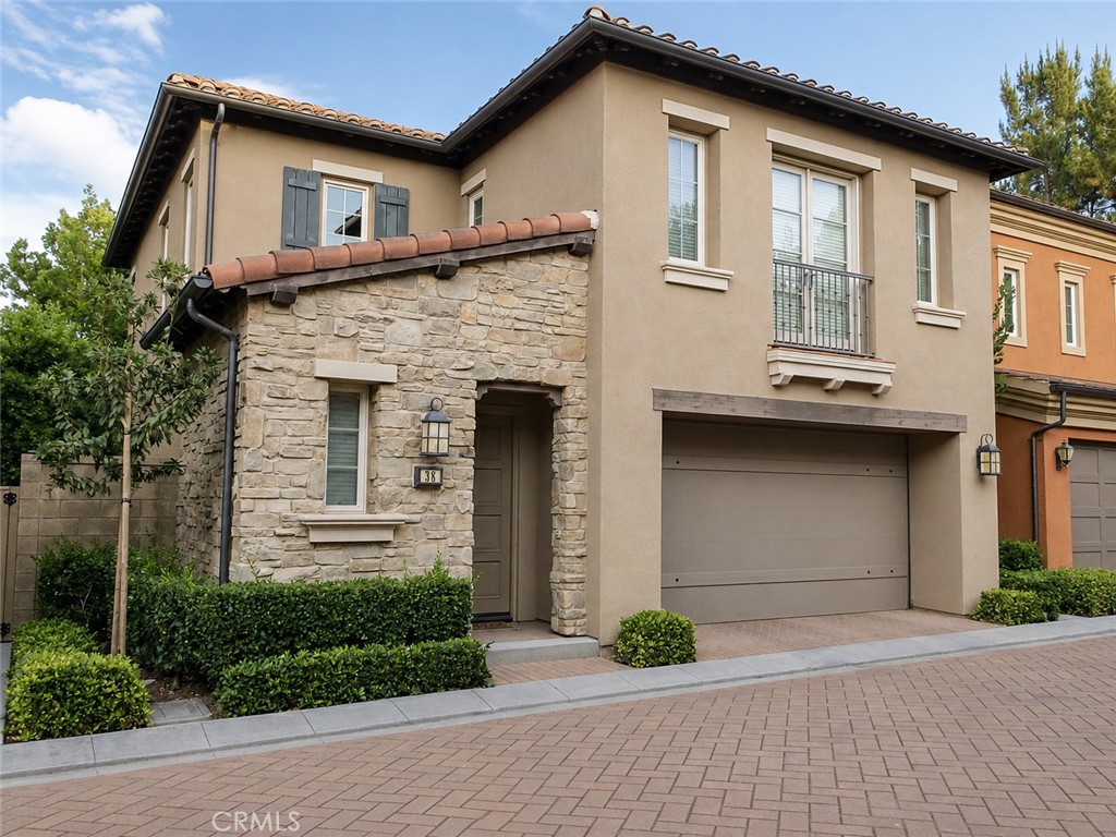 38 Cipresso Property Photo 1
