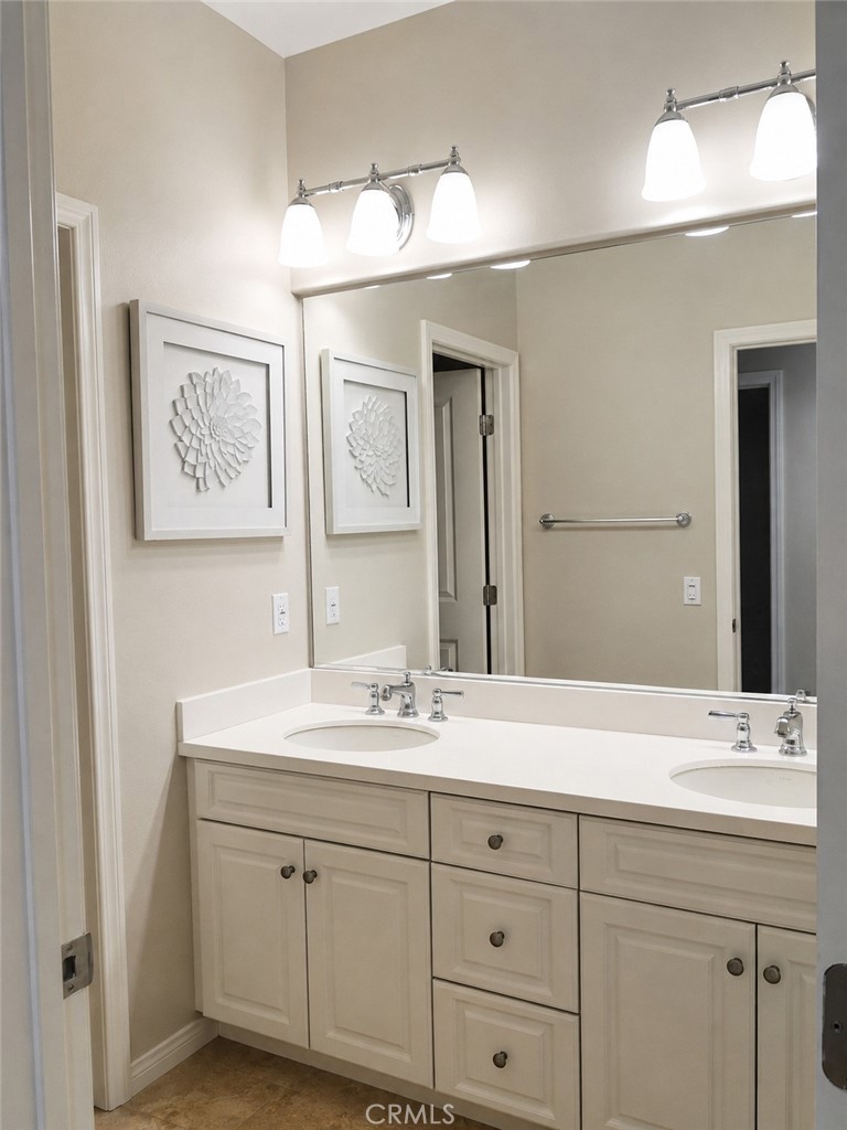 38 Cipresso Property Photo 10