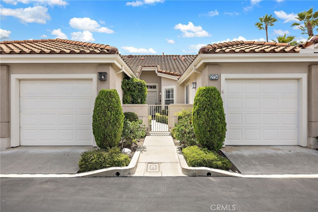 21734 San Leandro Property Photo 1