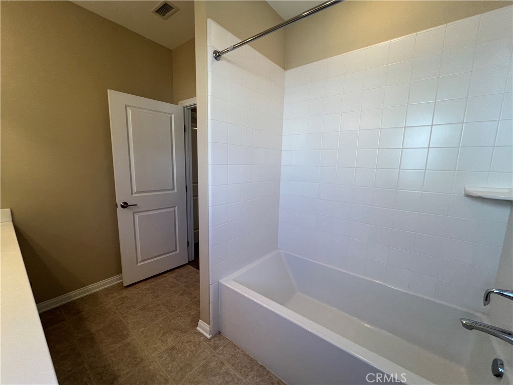 102 Baritone Property Photo 15