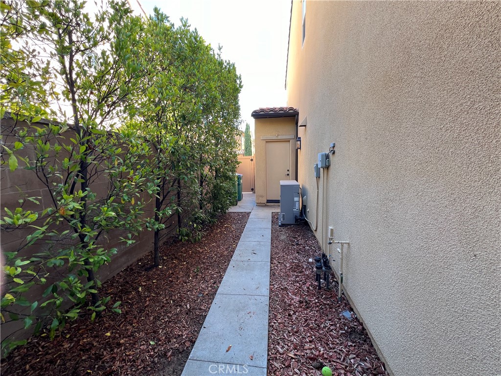 102 Baritone Property Photo 23