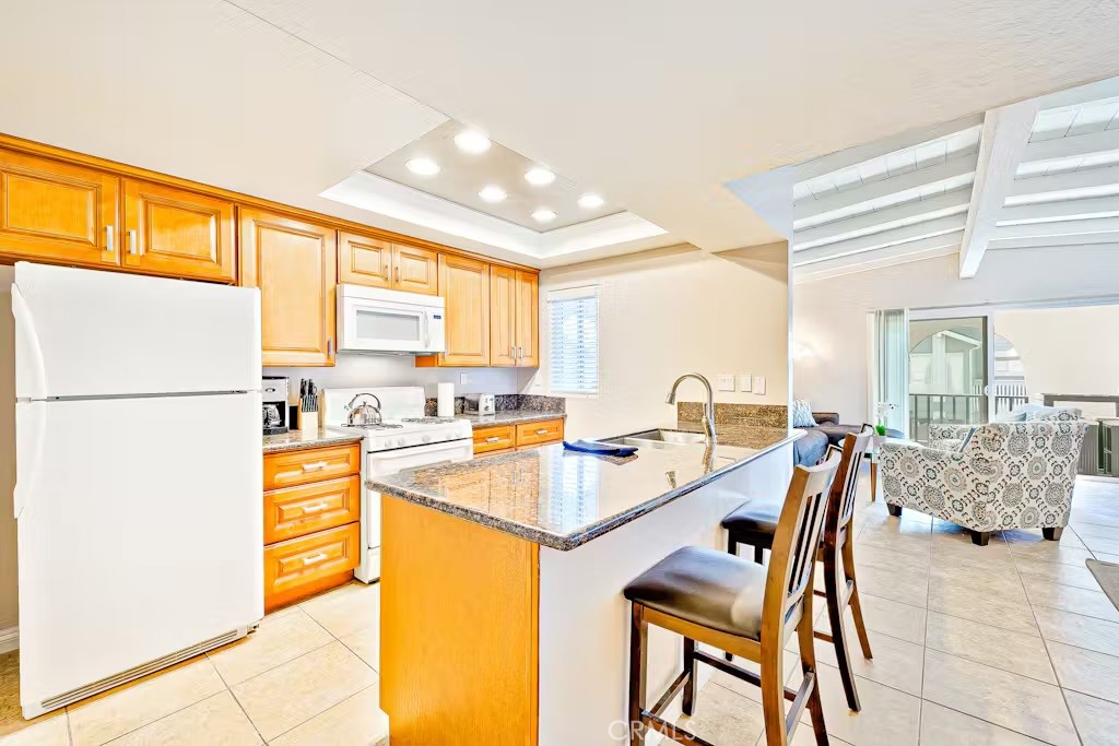 125 46th Street B Property Photo 11