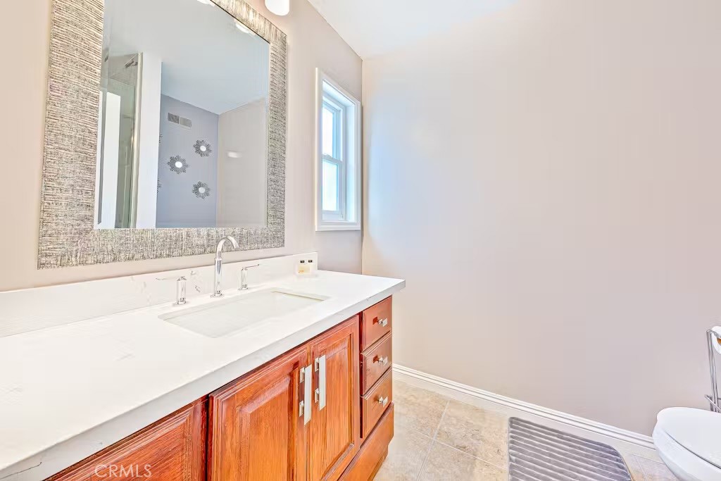 125 46th Street B Property Photo 15